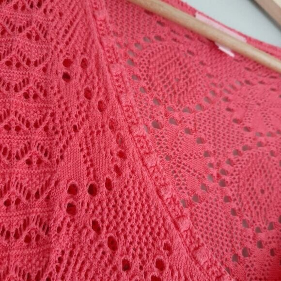 LILLY PULITZER / Pom-Pom Trim V-Neck Knit / Crochet Tunic Top Bright Pink Sz M - Picture 10 of 16